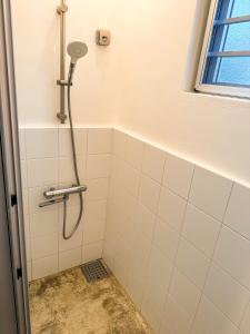 Koupelna v ubytování Hello Hotel Rce