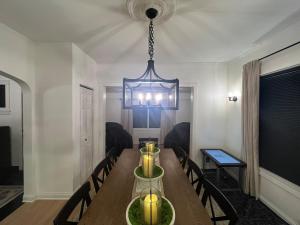 Φωτογραφία από το άλμπουμ του Oak Park Charm 15min to Chi Loop σε Oak Park