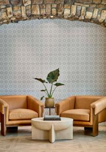 Bellasera Hotel & Suites Paso Robles, Tapestry by Hilton的休息区
