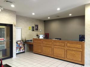 Köök või kööginurk majutusasutuses Super 8 by Wyndham Bastrop TX