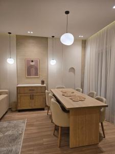 Galería fotográfica de NEW! LegendX Residences - Luxury Apartments en Sheikh Zayed 14 fotos más