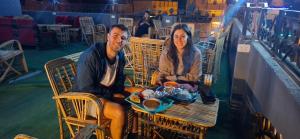 Oaspeți care stau la david hostel