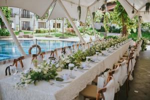 Piscina di AKAR Hotels & Resort Lampung o nelle vicinanze