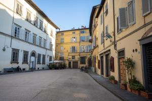 Η γειτονιά γύρω από ή μία γειτονιά κοντά σε αυτό το διαμέρισμα