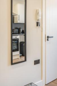 Fotografie z fotogalerie ubytování Royal Docks Cozy Studio Flat B v Londýně + 5 fotografií