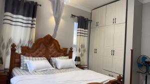 Una cama o camas en una habitación de Summer villas