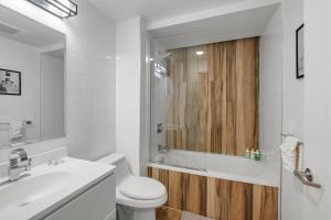 Koupelna v ubytování Luxury Nolibs 1br Huge Balcony + 24 fotografií