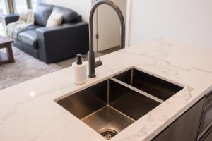 Mynd úr myndasafni af Brand New Apt in Olympic Park Near Stadium í Sydney