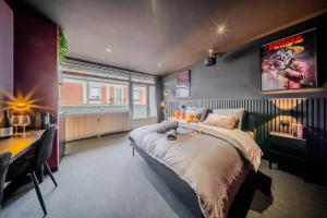 Postel nebo postele na pokoji v ubytování Home Studio Cinéma Privé