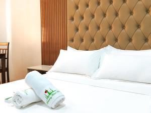 Postel nebo postele na pokoji v ubytování Dreaming Forest Hotel - Libjo, Batangas + 22 fotografií