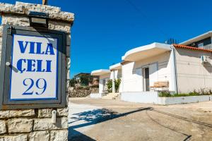 O edifício em que o apartamento se localiza