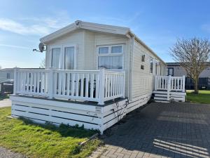 The building in which Az üdülőközpontot is located