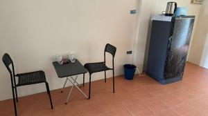 Køkken eller tekøkken på Spacious, with large balcony, sea view