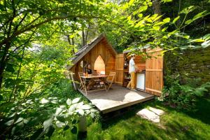 Κήπος έξω από το Le Moulin du Luech