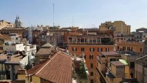 a view of a city with buildings and roofs at Bea&B in Rome