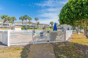 Galeriebild der Unterkunft Anchors Up-HeatedPool PrivBeach in Destin