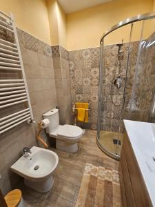 Bagno di Casa Luciana - Comfort a Lucca con Parcheggio