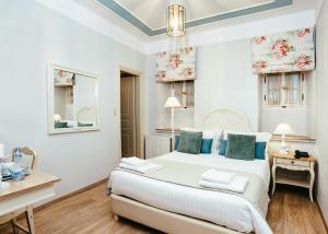 Postel nebo postele na pokoji v ubytování Hotel Kastro