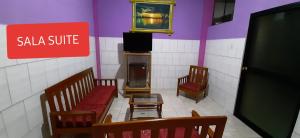 Μια τηλεόραση ή/και κέντρο ψυχαγωγίας στο HOSTAL AKEMI