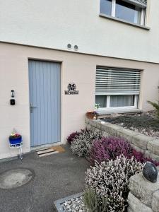 Budova, kde se apartmán nachází + 22 fotografií