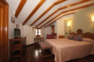 TV a/nebo společenská místnost v ubytování Hotel Aragüells