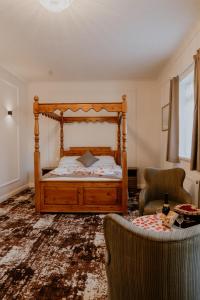 The Prince of Wales Hotel Berkeley, A38 M5客房内的一张或多张床位