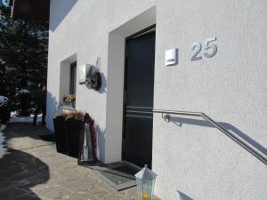 Budynek, w którym mieści się apartament