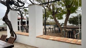 Balkón alebo terasa v ubytovaní Masia Botargo 9 hab 8 baños piscina porche