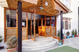Exteriér nebo vchod ubytování Super Townhouse Rajbagh Formerly Hotel Modern