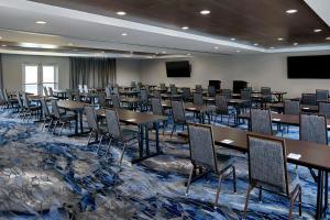 a conference room with tables and chairs in it at Fairfield by Marriott Inn & Suites Cornelia in Cornelia