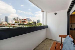 Un balcón o terraza en Colima 340 by Wynwood House