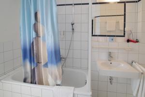 Koupelna v ubytování Art-Hotel Erlangen