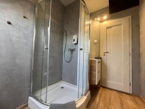 Koupelna v ubytování APARTMENTS TRENČÍN