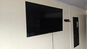 TV a/nebo společenská místnost v ubytování Roma House V- Campin Movistar El Cubo