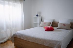 En eller flere senge i et værelse på Gite de la Sorgues