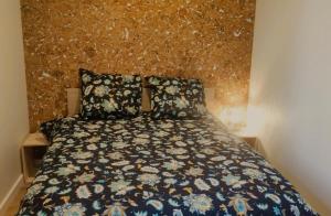 Posteľ alebo postele v izbe v ubytovaní Appartements - Halles Brauhauban Tarbes