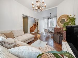 Et opholdsområde på Maison Cosy Jardin & Terrasse + 35 billeder