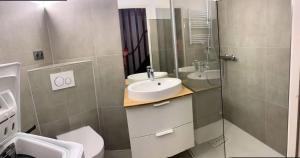 Kúpeľňa v ubytovaní Résidence Héliovillage - VILLA 4 pers. CAP D'AGDE MAE-2944