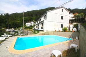 Bazén v ubytování Serrana Gerês Inn nebo v jeho okolí + 26 fotografií