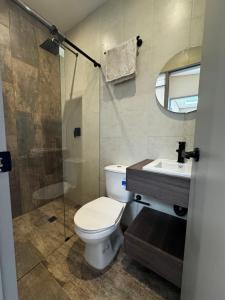 Baðherbergi á Increíble ApartaEstudio 1 Para Tu Estadía En Tunja