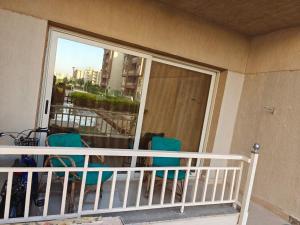 Μπαλκόνι ή βεράντα στο flat in compound wesal