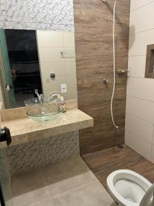 Ένα μπάνιο στο Casa para o Bahia farm show