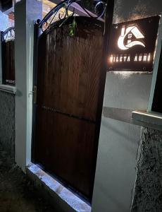 Certifikat, nagrada, znak ali drug dokument, ki je prikazan v nastanitvi Vileta Auri