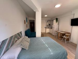 Posteľ alebo postele v izbe v ubytovaní Costa Holidays Beach