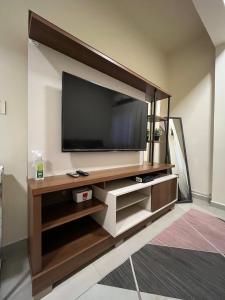 Μια τηλεόραση ή/και κέντρο ψυχαγωγίας στο Tu lugar en Ciudad Del Este Dpto 201