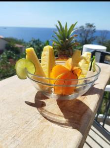 Φαγητό σε αυτή η βίλα ή κάπου εκεί κοντά +39 φωτογραφίες