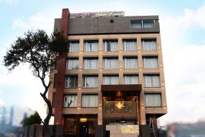 Το κτήριο όπου στεγάζεται  το πανδοχείο