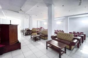 Χώρος καθιστικού στο Urbanview Hotel Grand Seven One Manna +24 φωτογραφίες