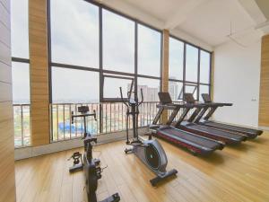 Fitness centrum a/nebo fitness zařízení v ubytování Amanda Hotel堆谷里酒店