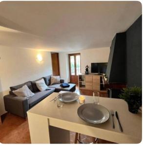 TV a/nebo společenská místnost v ubytování Appartement centrale